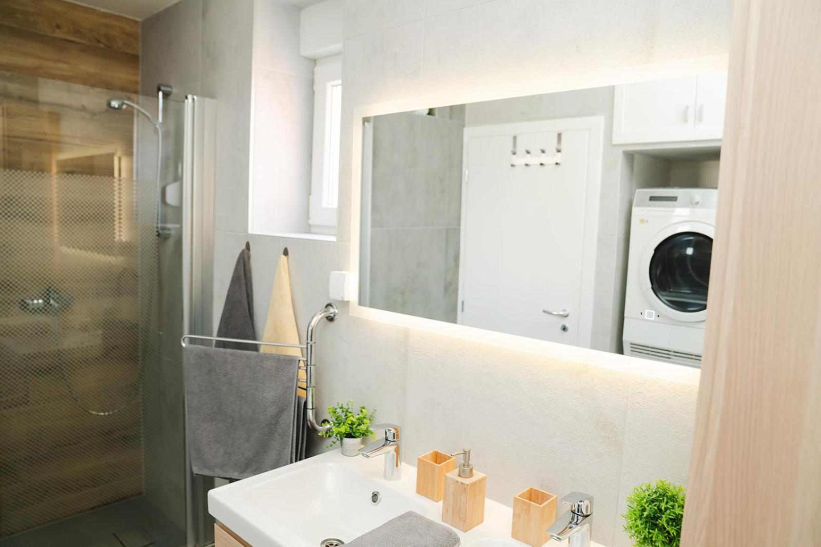 Casa De Dinca, 2 Bedroom, 6 Person, Free Parking Zone Zagabria Esterno foto